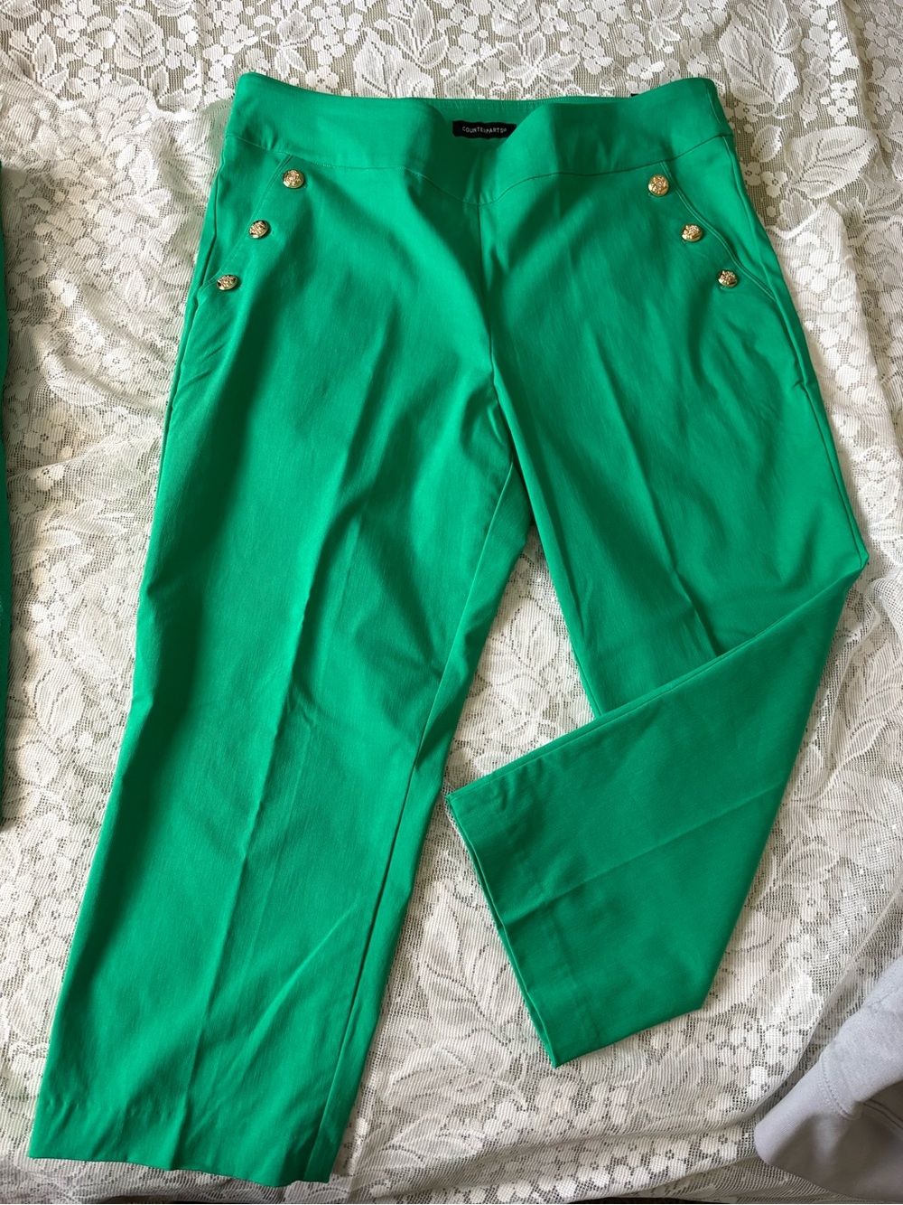 Counterparts kelly Green Cropped Pull-On Pants with Gold Buttons